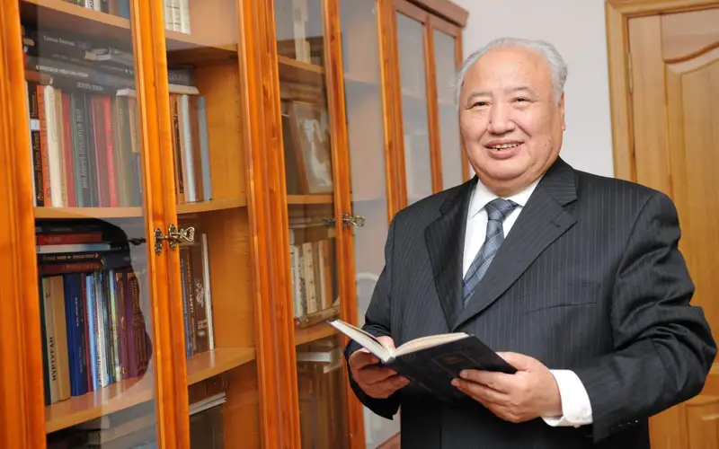 Әбіш Кекілбайұлы, Абиш Кекилбаевич