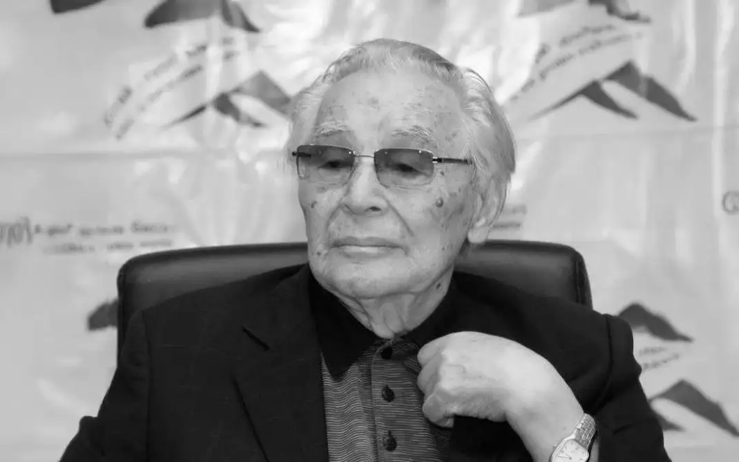 Әбдіжәміл Нұрпейісов, Абдижамил Каримович Нурпеисов