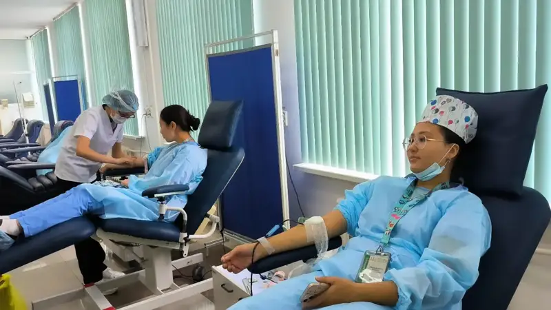 Алматы дәрігерлері «Қан тапсырып, өмір сыйла» науқанында 37 литр қан тапсырды