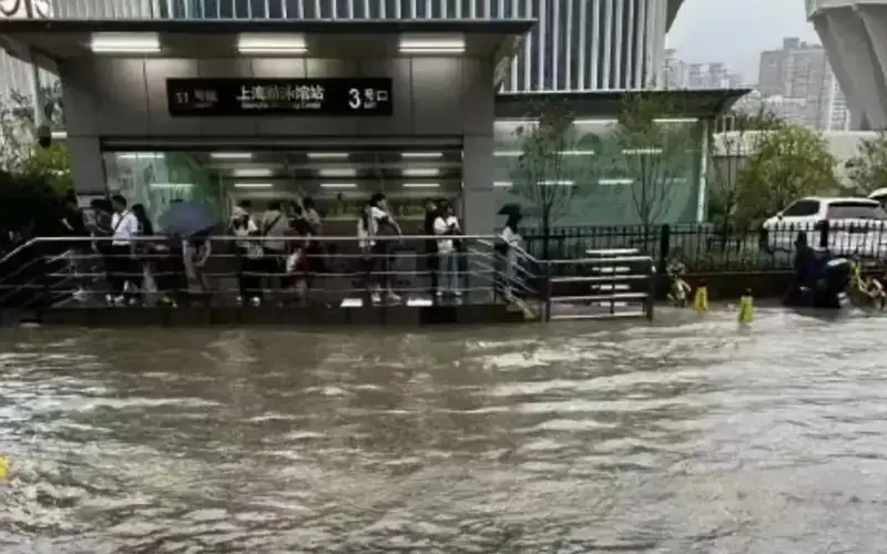 Two south China cities to suspend school, production in response to approaching typhoon