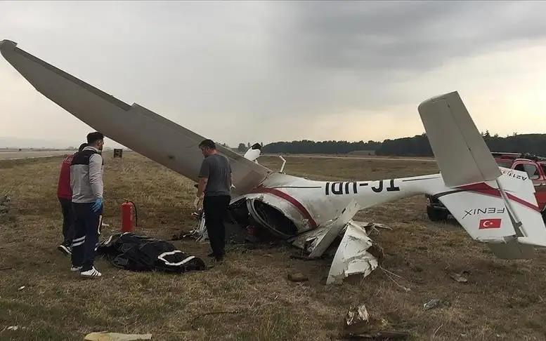 В турецкой Бурсе разбился учебный самолет