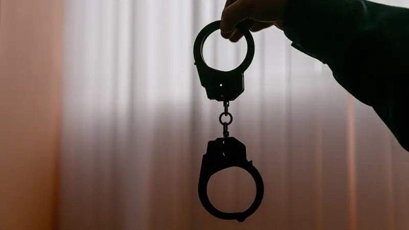 Преступление Қылмыс наручники задержания Кісен ұсталды МВД РК ҚР ІІМ