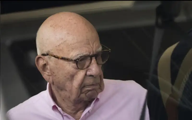 Борьба за наследство медиамагната Руперта Мердока идет в США