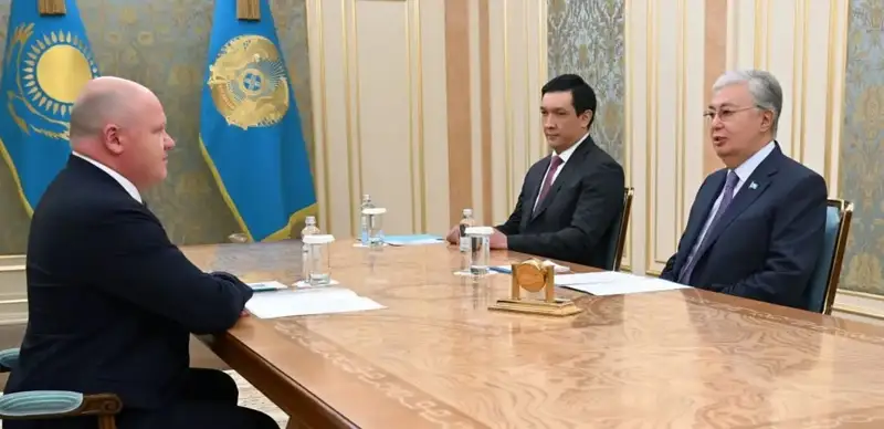 President Tokayev receives Chairman of Supreme Judicial Council Dmitry Malakhov