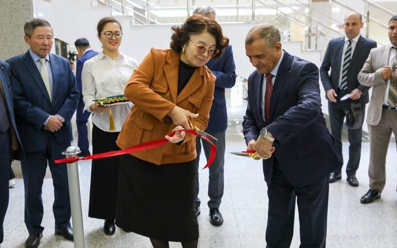 Казахстан и Азербайджан Казахстан и Азербайджан