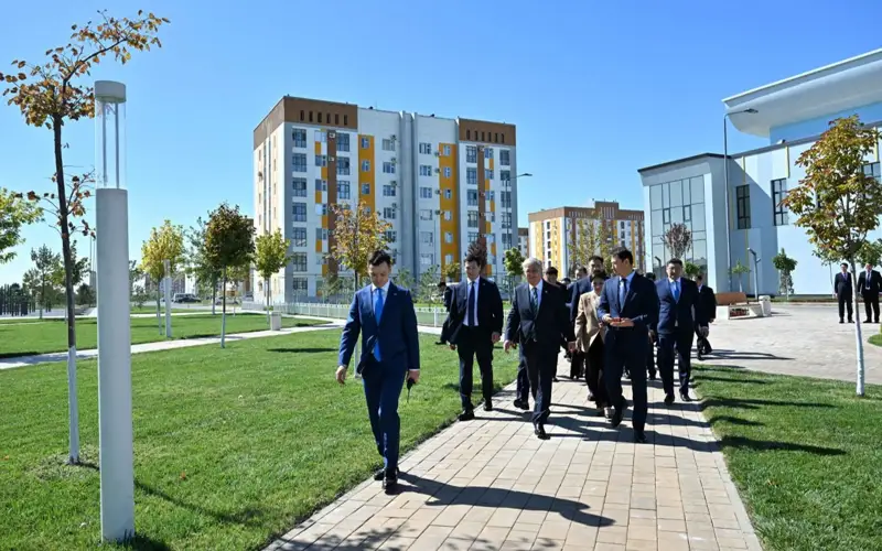 Президент Түркістан облысының жұртшылығымен кездесті