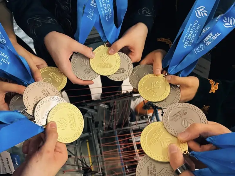 Казахстанские школьники в третий раз стали чемпионами мира по робототехнике