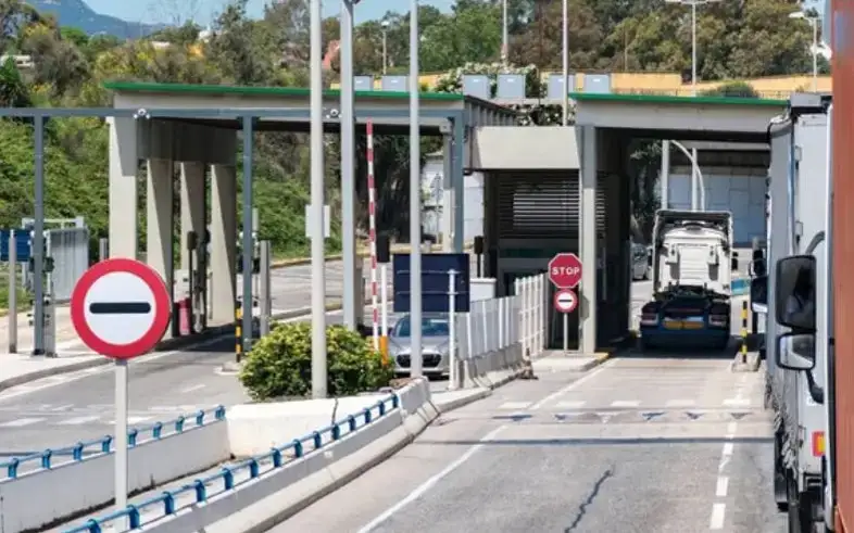 Kazakh-Chinese border checkpoints to suspend operation for 3 days