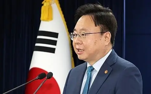 Adjustment to 2025 med school quota in South Korea impossible: health minister