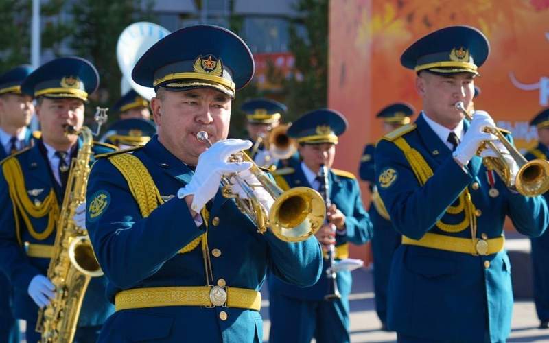 Концерт в честь Международного дня пожилых прошел в парке Астаны