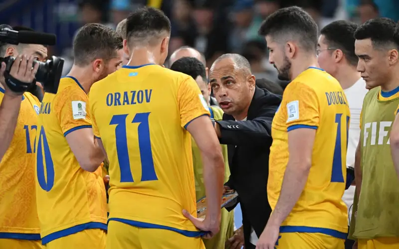 Fýtzaldan álem chempıonatynda Qazaqstan quramasy Argentınadan iri eseppen jeńildi