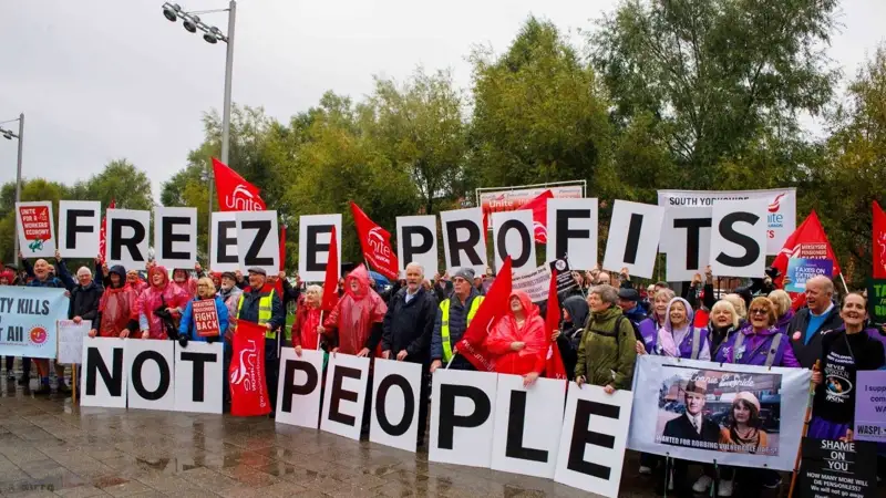 Новая Британия - старые проблемы?