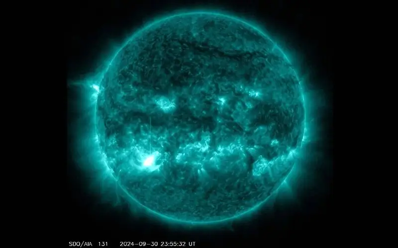 На Солнце произошла мощная вспышка класса М