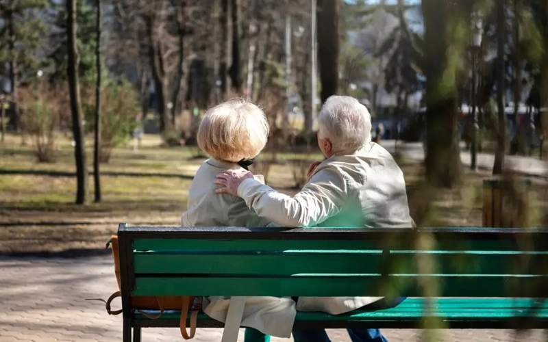 Elderly people Elderly people
