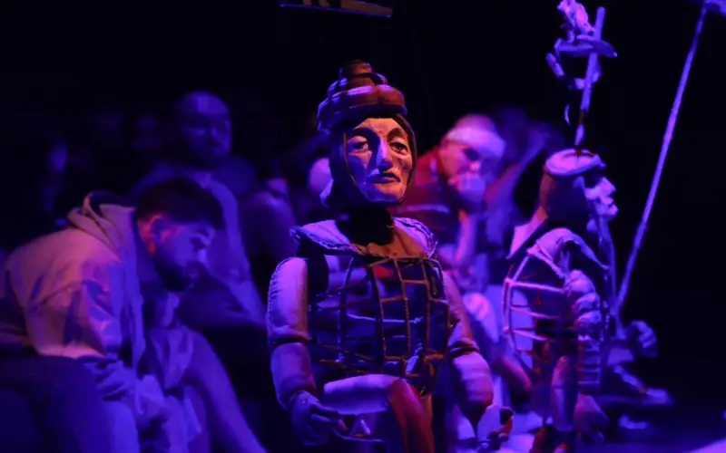  Almaty qýyrshaq teatry