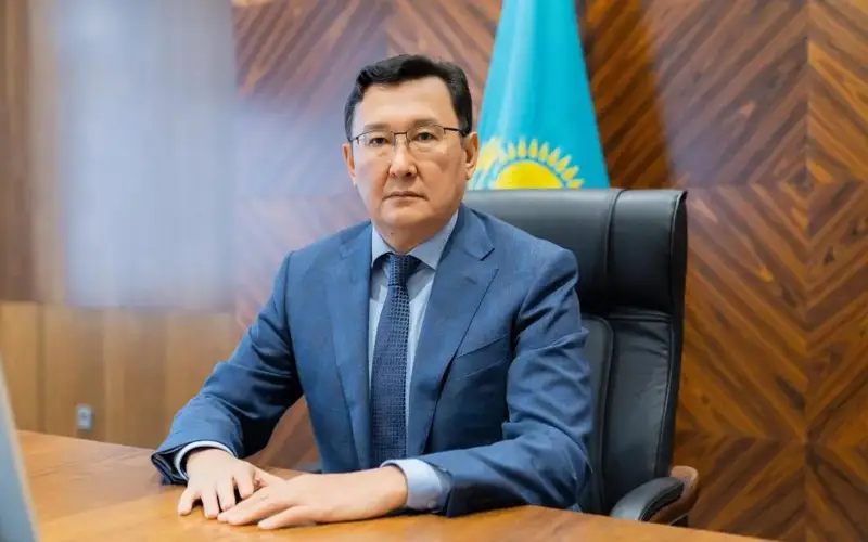 Шалкар Байбеков  https://kapital.kz/naznacheniya/119911/shalkar-baybekov-naznachen-pervym-zamestitelem-akima-oblasti-abay.html