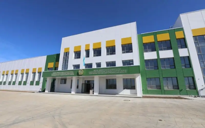 Строительство еще комфортной школы завершают в пристоличном селе