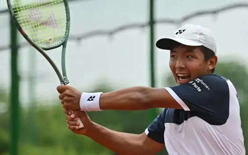 Zangar Nurlanuly storms into ITS Juniors semifinal in Uzbekistan