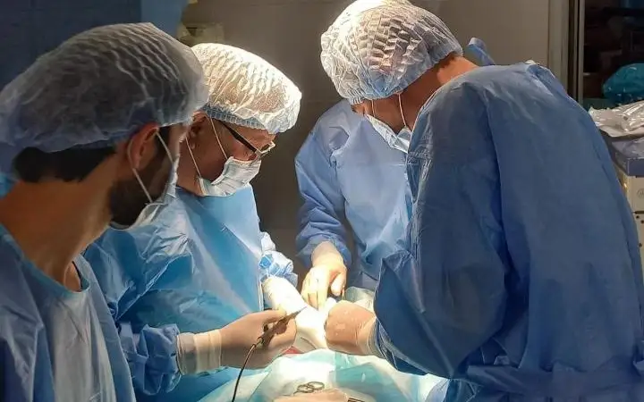 Жамбылские врачи восстановили трахею пациенту