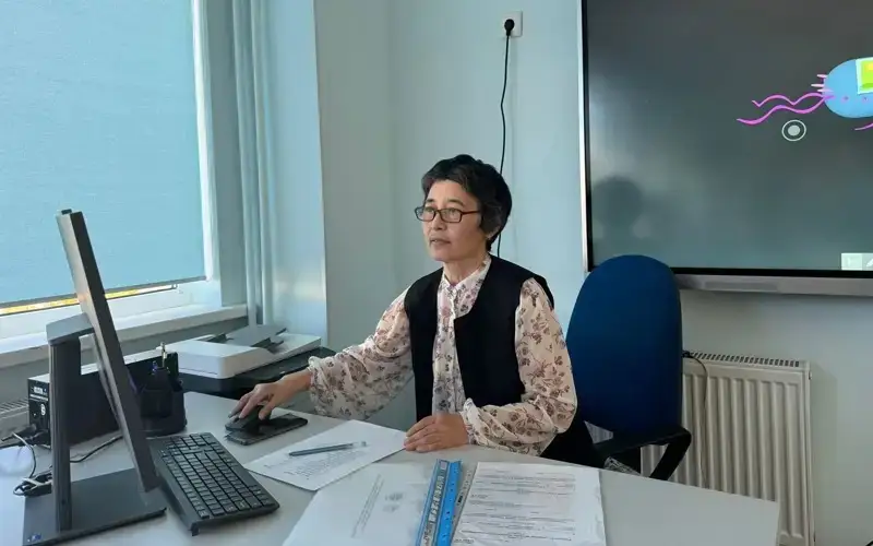 Как в Астане работают учителя с инвалидностью