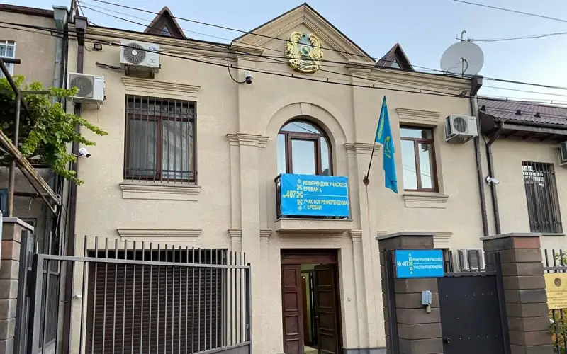 Избирательный участок начал свою работу в Ереване