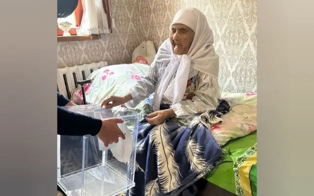 104-ке келген әже