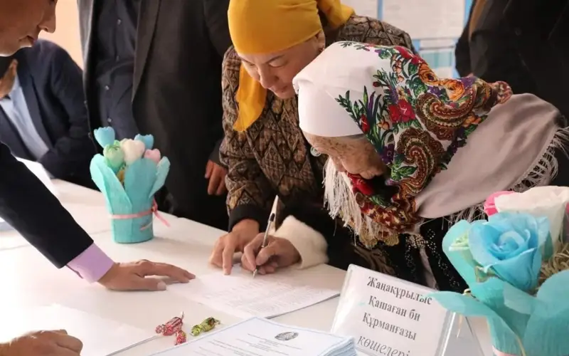 Алматы облысында 103 жастағы кейуана дауыс берді