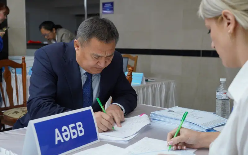 Марат Ахметжанов