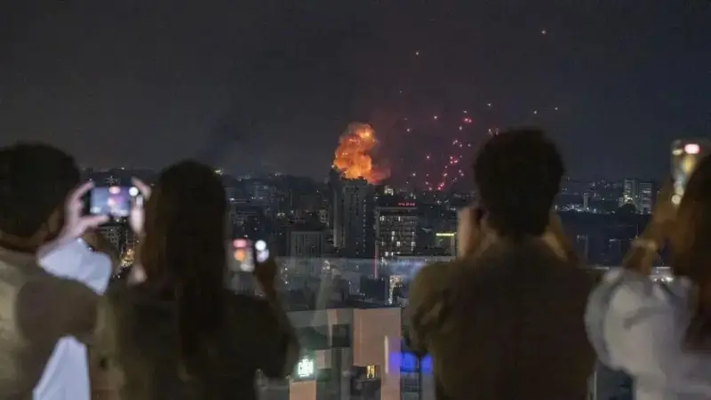 Израиль Ливанды атқылады