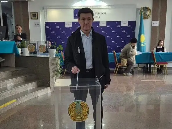 Глава Института ядерной физики