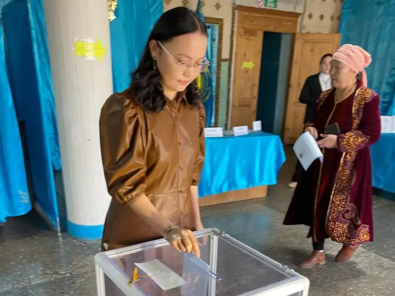 девушка-беркутчи