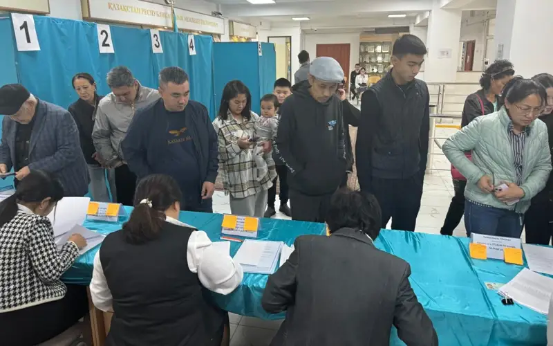 Tasqyn qosqan kórshiler uıymshyldyqpen daýys berdi