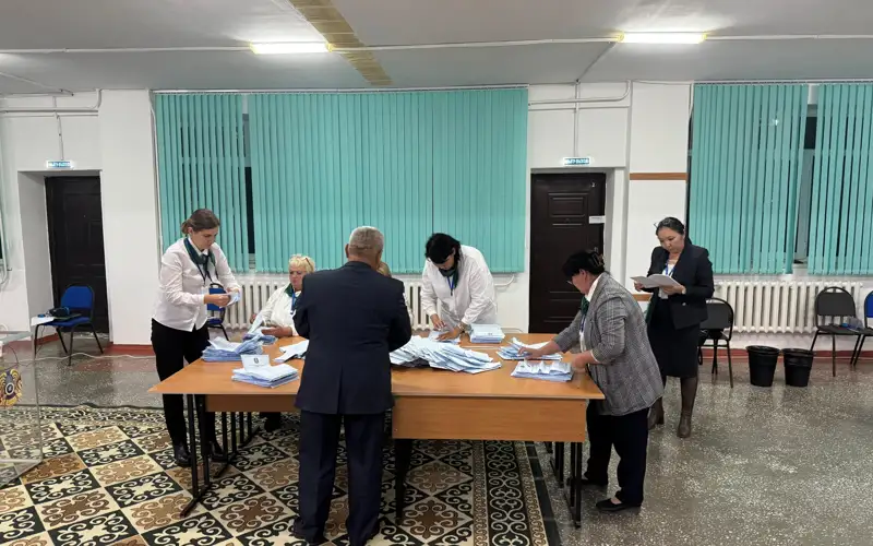 97% избирателей села Улкен приняли участие в референдуме