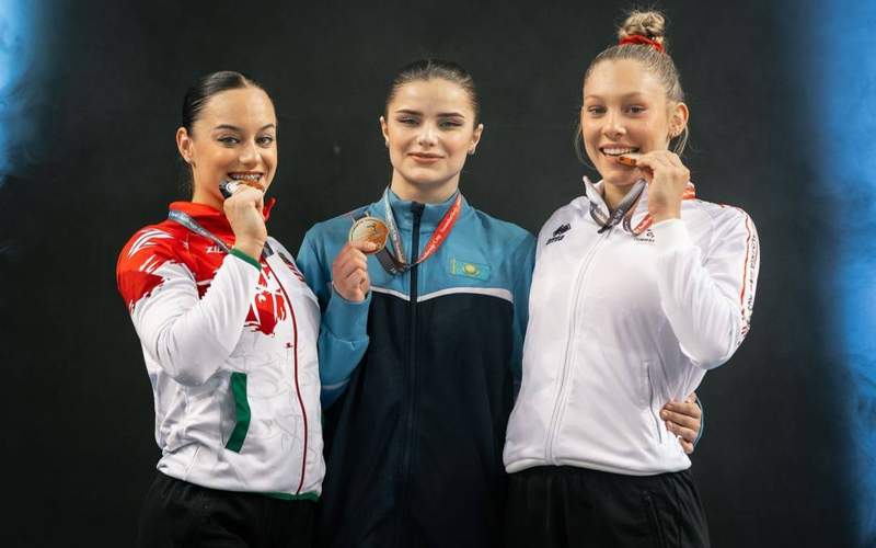 Sporttyq gımnastıkadan álem kýbogynda Qazaqstan quramasy eki altyn medal jeńip aldy