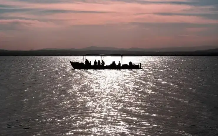 муҳожирлар қайиғи