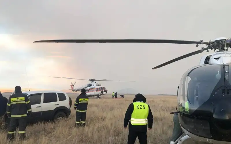 Firefighters extinguishing wildfire in 2 regions of Kazakhstan