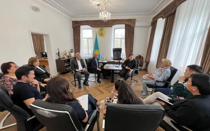 Казахстанским студентам бесплатно покажут театральные спектакли про опасность наркотиков 