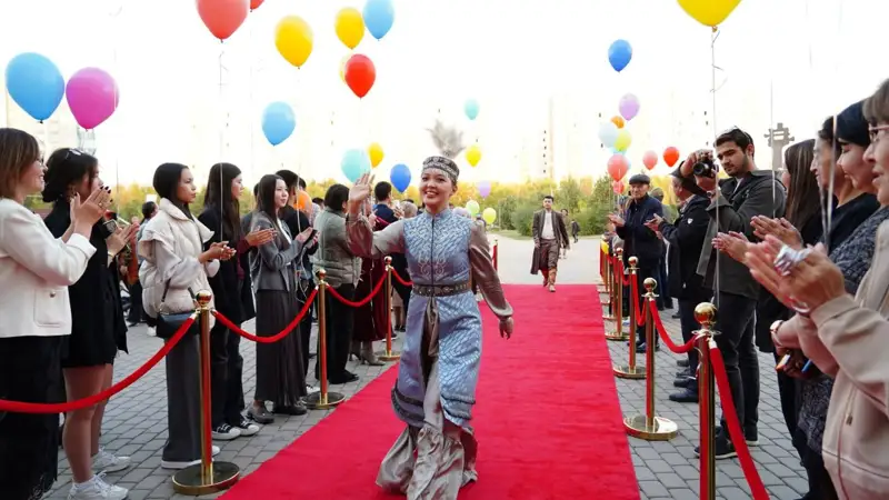 «Алатау» дәстүрлі өнер театры