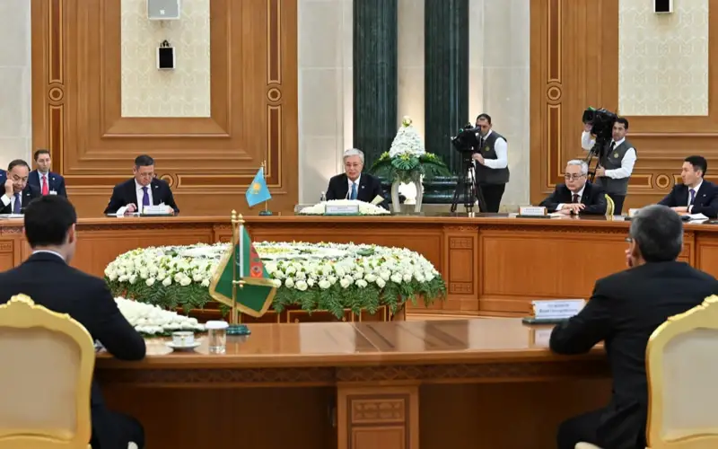 Тоқаев Түрікменстанда