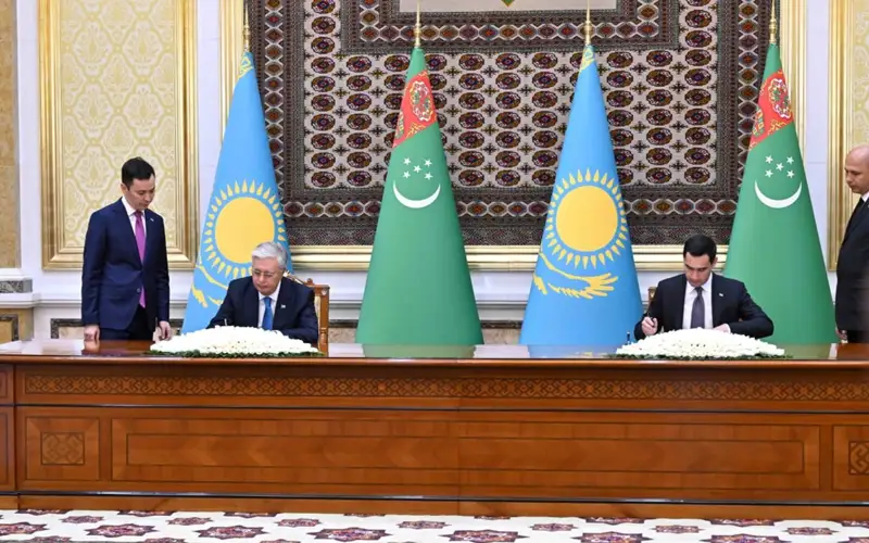 Декларацию об укреплении дружбы и углублении партнерства приняли Казахстан и Туркменистан
