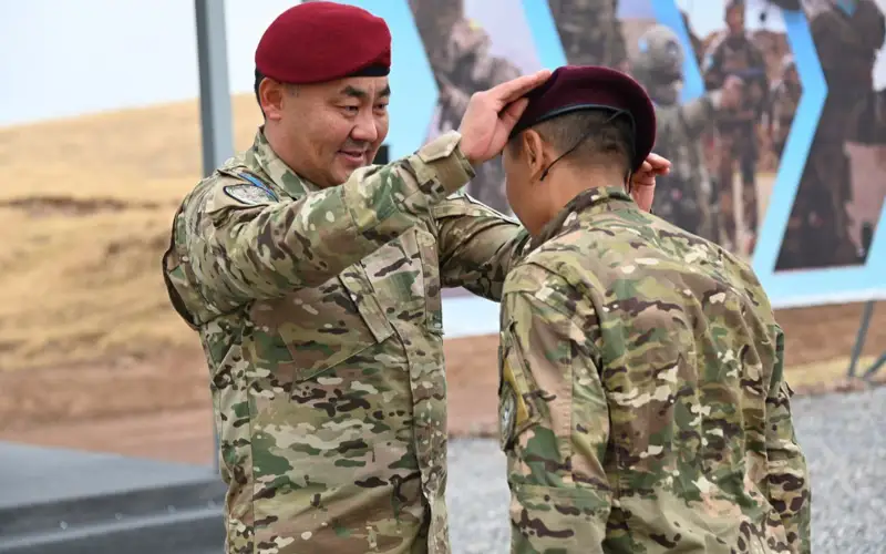 Впервые 29 военнослужащих ССО завоевали право ношения бордового берета