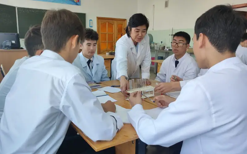 KAZ Minerals инвестирует в перспективную молодежь