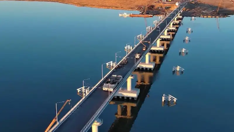 Самый длинный мост в Казахстане проверили на прочность