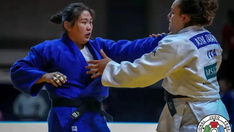  қазақ қыздары арасында бірінші рет Grand Slam турнирінің жеңімпазы атанды