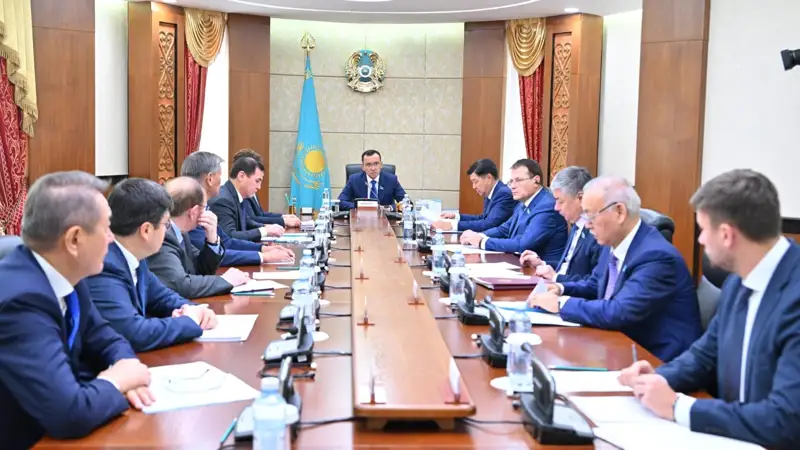 Мәулен Әшімбаев