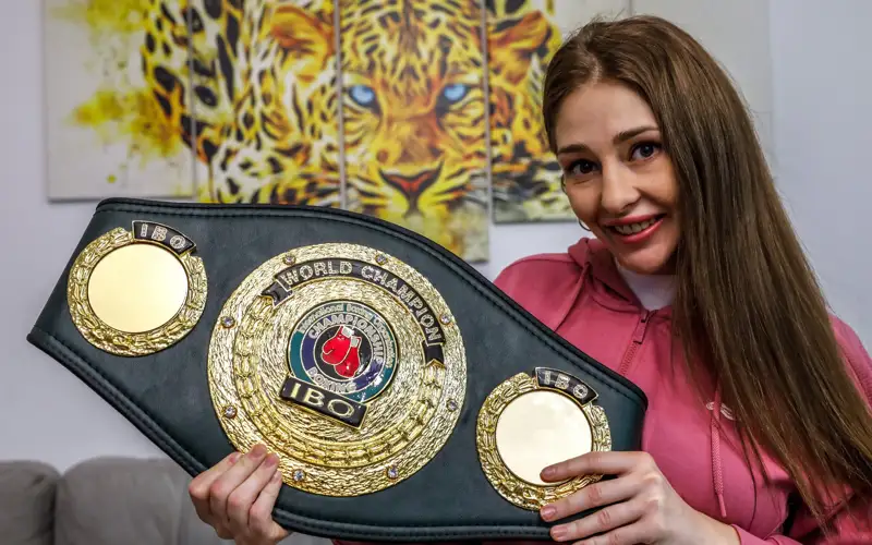 Ангелина Лукас