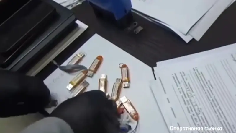 Сотрудники ЦОНа незаконно провели первичную регистрацию 33 грузовых авто в Карагандинской области