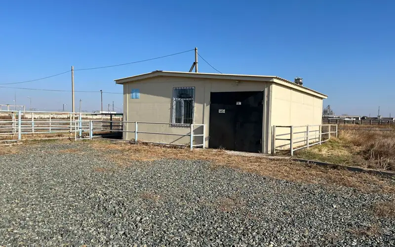 Ветпункт простаивает в поселке близ Павлодара  