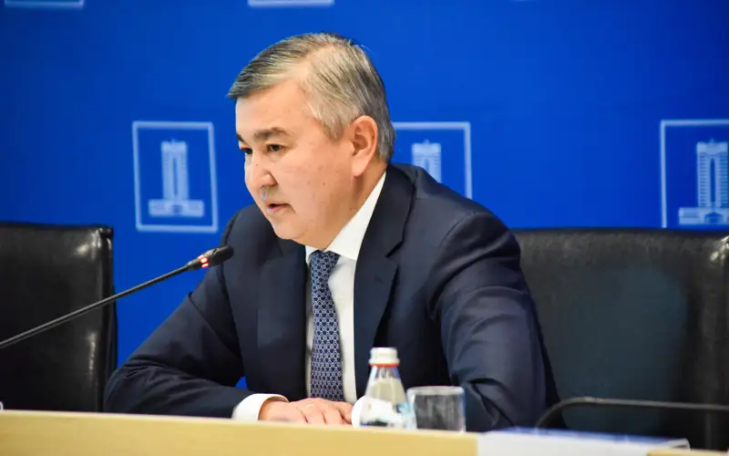 Нурлан Байбазаров