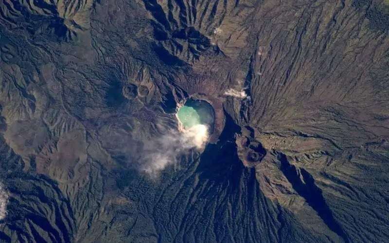 Most beautiful volcanoes of the Earth Most beautiful volcanoes of the Earth